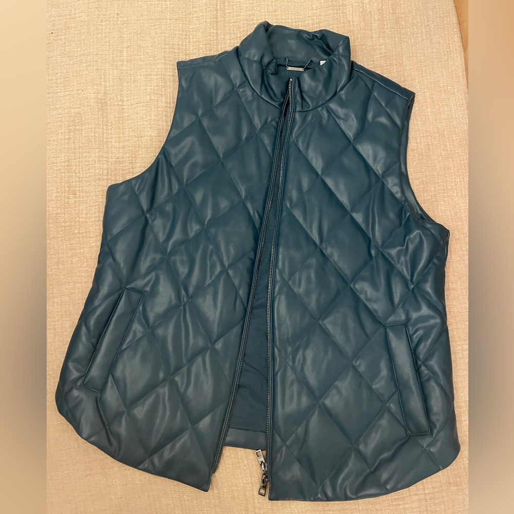 Chico’s Quilted Faux Leather Vest Dark Teal Luxe Layering Piece 12 - Picture 2 of 7
